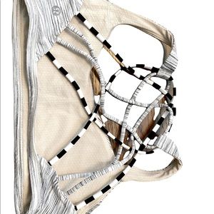 NWOT Lululemon Sports Bra